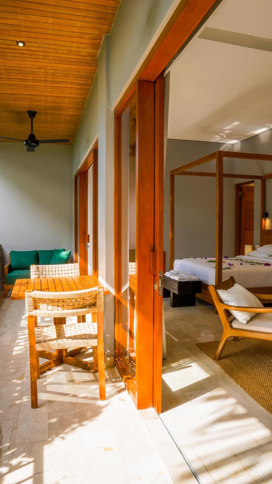 Sanglung Villas & Suites Kubutambahan  Bilik gambar
